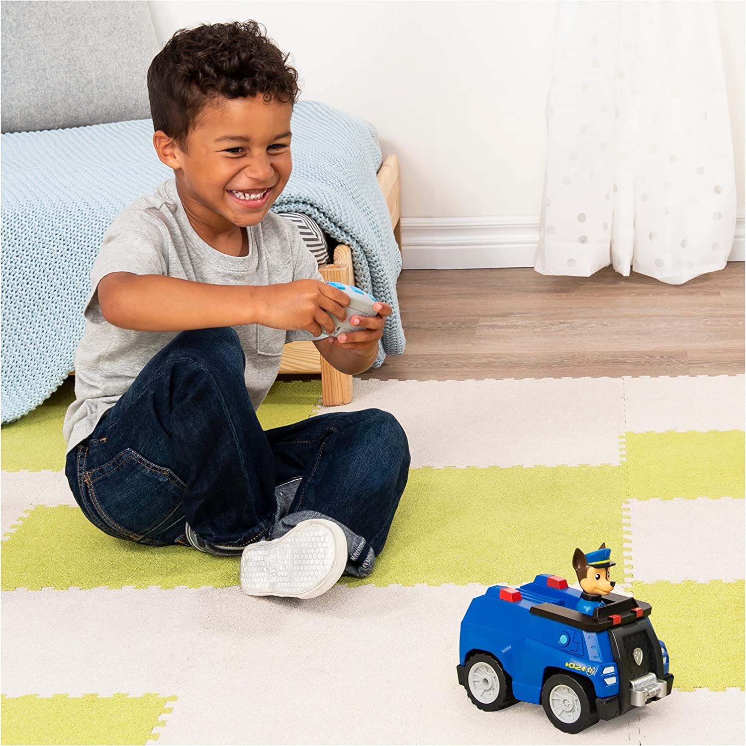 Paw Patrol, Chase Remote Control Police Cruiser with 2-Way Steering, for Kids Aged 3 and Up Clear Store