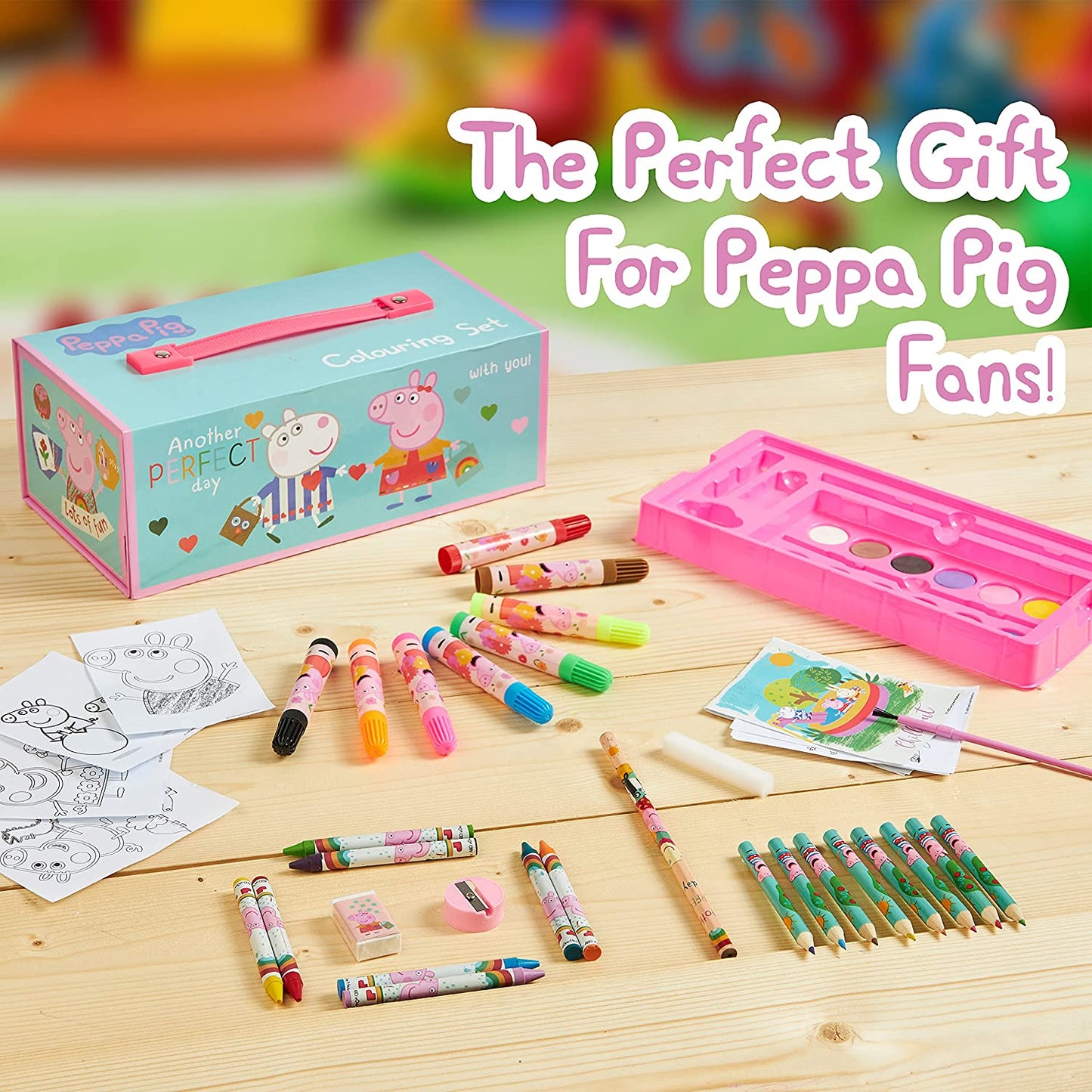 Peppa Pig Art Set, Arts and Crafts for Kids, Colouring Sets for Children, Toys Clear Store